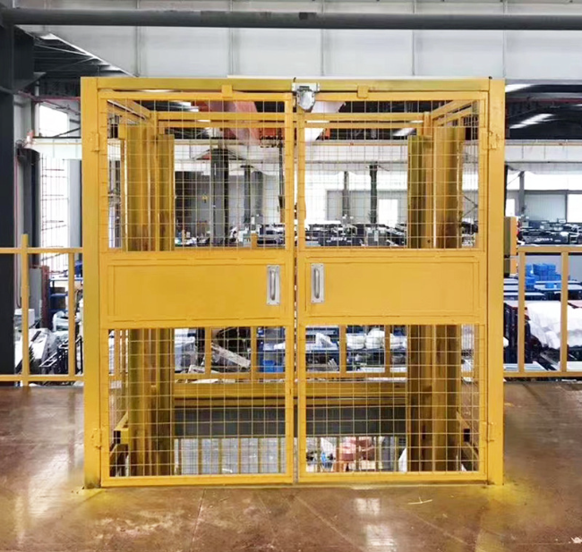 镇江智能导轨式升降机亮相