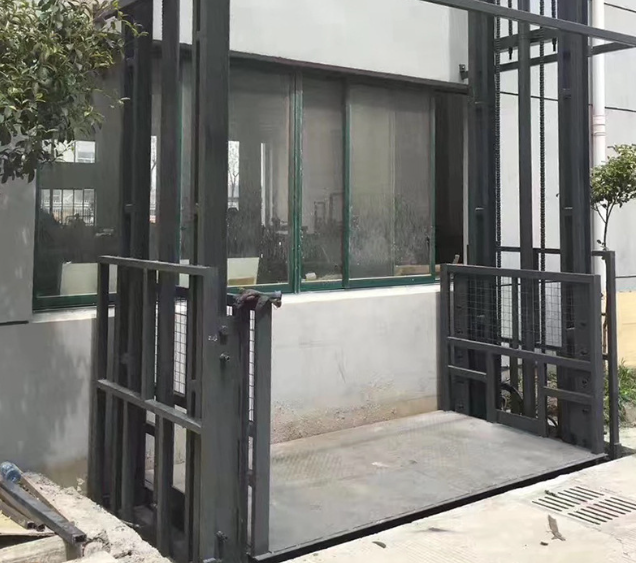 镇江导轨式施工升降机助力民生工程提速增效